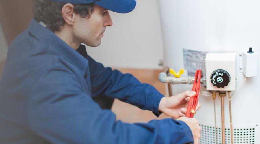 Professional Leak Detection Services in Fenwick, MI